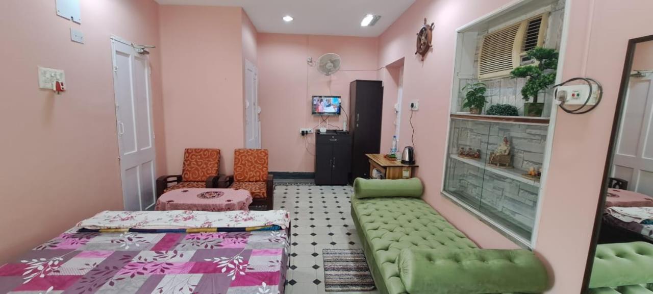 A Home Away From Home Kolkata Ngoại thất bức ảnh