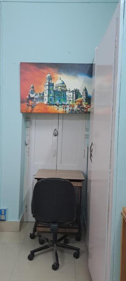 A Home Away From Home Kolkata Ngoại thất bức ảnh